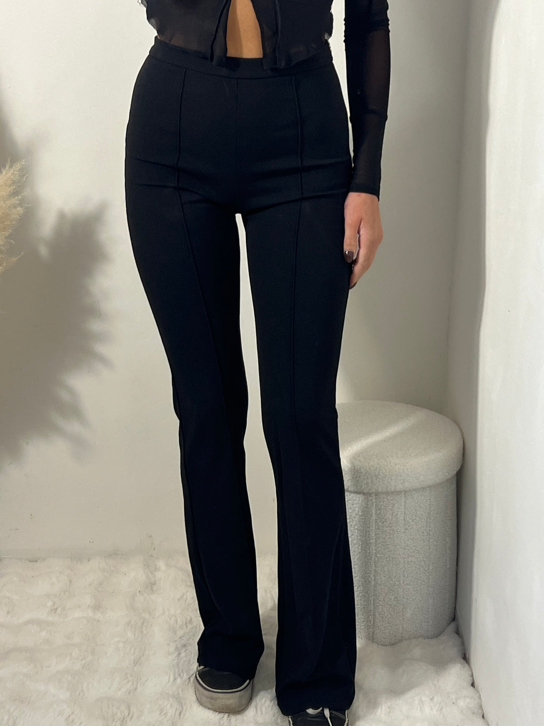 Pantalone a zampa nero